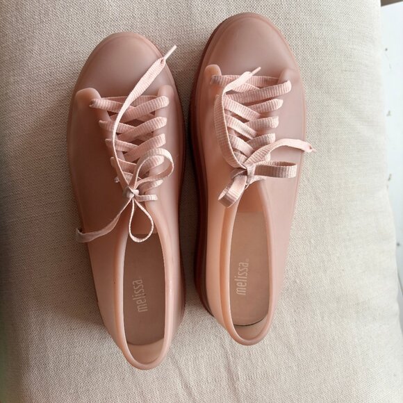 Melissa Shoes - 🇧🇷 Adorable + sustainable Melissa Pink Jelly Platform Sneakers (W size 7)